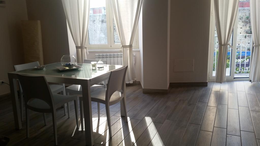 Le Bon Bon Apartment Naples Exterior photo